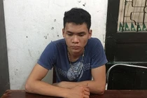 Nam thanh niên táo tợn phá két trộm vàng đi chơi game 