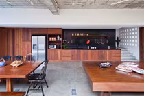 Nhà đẹp hiện đại với nét kiến trúc miền Nam Bộ 