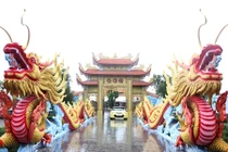 Đây là lý do nhà thờ Tổ của Hoài Linh "ngốn" 100 tỷ