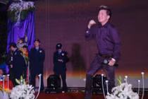 Phát hoảng mức cát-sê của sao Việt đi hát đám cưới