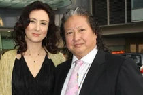 Cảnh khổ của người vợ có hôn lễ kỳ quặc với Hồng Kim Bảo