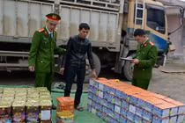 Lật mở chuyên án phá đường dây mua bán gần nửa tấn pháo