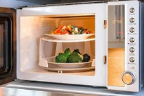 Đặt lò vi sóng ở vị trí này gia đình ngày càng lụi bại