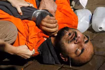 Bí mật chương trình tra tấn của CIA (1): Sắt thép cũng tan chảy