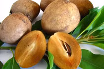 Vì sao bạn nên thường xuyên mua hồng xiêm về ăn? 