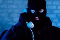 Hà Nội: Người phụ nữ mất 2 tỷ sau cuộc điện thoại