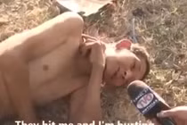 Phẫn nộ clip nữ phóng viên vô tâm phỏng vấn nạn nhân đang thoi thóp 