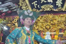 Tiết lộ gây sốc về du thuyền đặc biệt của Hoài Linh