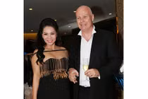 Lâm Chi Khanh "phán" gì vụ vợ chồng Thu Minh bị tố trốn nợ? 