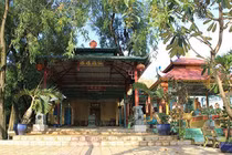 Quái dị chuyện lấy quan tài bà Thánh làm thuốc chữa bệnh ở Biên Hòa 