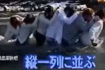 Học người Nhật cách sống sót thần kỳ khi bị lũ quét 