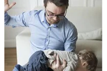 Bố mẹ tức đến mấy cũng đừng đánh con vào vị trí này