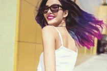 Người mẫu Hoàng Thùy lột xác từ tuổi thơ khốc liệt