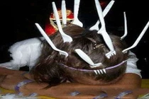 Say xỉn lăn ra phản