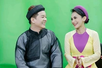 Con gái Chế Linh “liều” hát dân ca trên nhạc điện tử