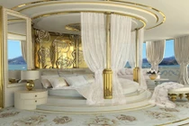 Sửng sốt với những siêu du thuyền dát vàng dành cho “đại gia“