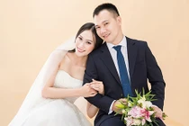 Lộ chồng sắp cưới là giảng viên của Á hậu Vân Quỳnh 