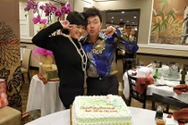 Hot Face sao Việt 24h: Vợ chồng Chí Tài hạnh phúc mừng sinh nhật chung