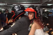 Kelvin Khánh rước dâu bằng mô tô trong đám cưới với Khởi My