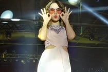 Phát sốt cách phản ứng của Mỹ Tâm trước tin đồn đám cưới