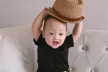 Chết mê ảnh mới nhất của con trai hot girl Ly Kute