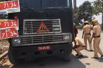 Thủ tướng yêu cầu tổng kiểm tra biển số xe quân đội