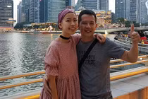 Đạo diễn “Những ngọn nến trong đêm” cùng con chiến đấu với ung thư