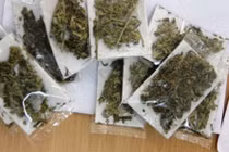 Nghi án một cảnh sát PCCC bán cần sa khô cho người nghiện