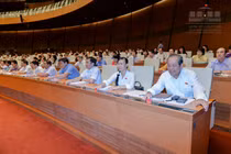 Quốc hội biểu quyết thông qua 5 dự luật quan trọng