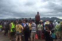 Do bão số 2, hơn 3.000 khách mắc kẹt tại đảo Cô Tô