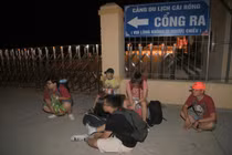 Xử lý nghiêm vi phạm vụ tàu Ka Long bỏ rơi khách