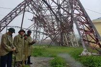 Bão số 10: 12 người thương vong, hơn 20 nghìn nhà bị sập, tốc mái, hư hỏng 