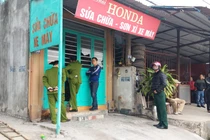 Giải cứu hai mẹ con bị chồng nhốt trong nhà đánh đập ở Quảng Ninh