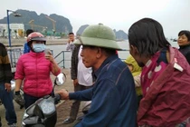 Nhảy cầu Bãi Cháy, một người đàn ông thoát chết hi hữu