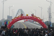 Hải Phòng: Bắt giữ thanh niên đi vào đường cấm, đánh CSGT