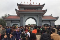 Ảnh: Biển người về trẩy hội Lim 2017