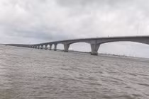 Ngắm cầu vượt biển hoành tráng nhất Việt Nam ở Hải Phòng