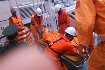 Cứu hộ tìm thấy thêm một thi thể mắc kẹt trên tàu VTB 26