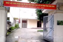 Giám đốc Sở đánh lái xe bị cảnh cáo và cho thôi các chức vụ trong Đảng