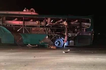 Nổ xe khách ở Bắc Ninh, hơn chục người thương vong