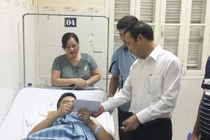 Gặp nạn khi truy đuổi đối tượng nghi mang ma túy: Sức khỏe 2 CSGT giờ ra sao?