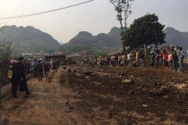 3 người tử vong sau vụ lật xe chở đá ở Sơn La