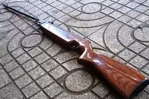 Hải Phòng: Nhóm côn đồ xông vào nhà, bắn người gây thương tích