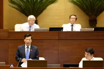 Chất vấn Bộ trưởng Bộ VH-TT-DL: Vẫn nóng Sơn Trà