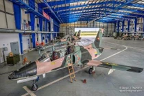 Bất ngờ: Venezuela tự đại tu máy bay huấn luyện Trung Quốc