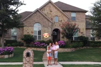 Khu vườn đầy ắp hoa trái trong biệt thự của Thanh Thảo, Quang Lê ở Mỹ