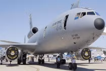 Không quân Mỹ hoàn thiện nâng cấp "cây xăng bay" KC-10A