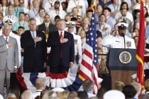 Choáng "thông điệp nặng 100.000 tấn" của Hải quân Mỹ