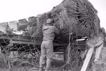 Kinh ngạc xe tăng đất, máy bay tre của Nhật Bản trong CTTG2