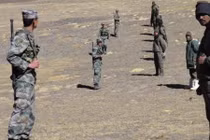 Soi dàn vũ khí Trung-Ấn sẽ tham chiến trên đỉnh Himalaya